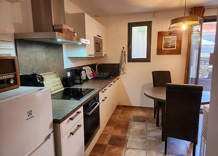 T2 Chaleureux Classe 4 Etoiles, Quartier Typique Au Calme, Plages Et Centre A 5 Minutes, Parking Prive * Collioure