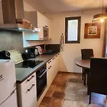 T2 Chaleureux Classe 4 Etoiles, Quartier Typique Au Calme, Plages Et Centre A 5 Minutes, Parking Prive * Collioure