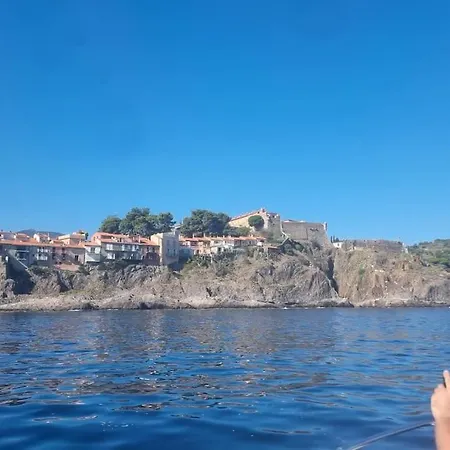 T2 Chaleureux Classe 4 Etoiles, Quartier Typique Au Calme, Plages Et Centre A 5 Minutes, Parking Prive Collioure