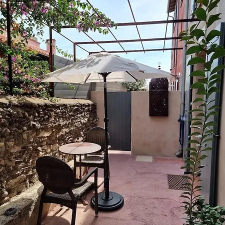 Superbe T2 Dans Le Quartier Des Peintres, Au Calme, Confort, A Deux Pas Des Plages, Clim Et Wifi *