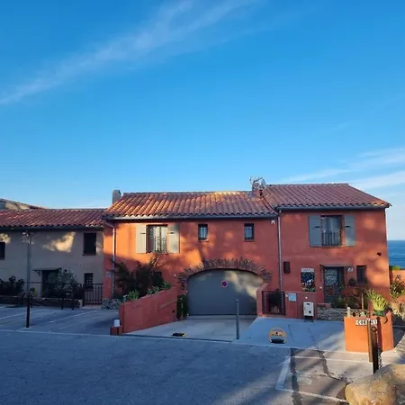 Apartamento T2 Chaleureux Classé 4 étoiles, Quartier Typique Au Calme, Plages Et Centre à 5 Minutes, Parking Privé Collioure